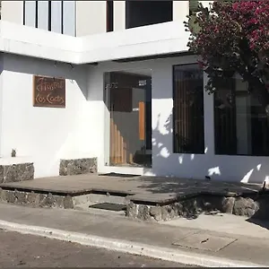 Cactus Albergue
